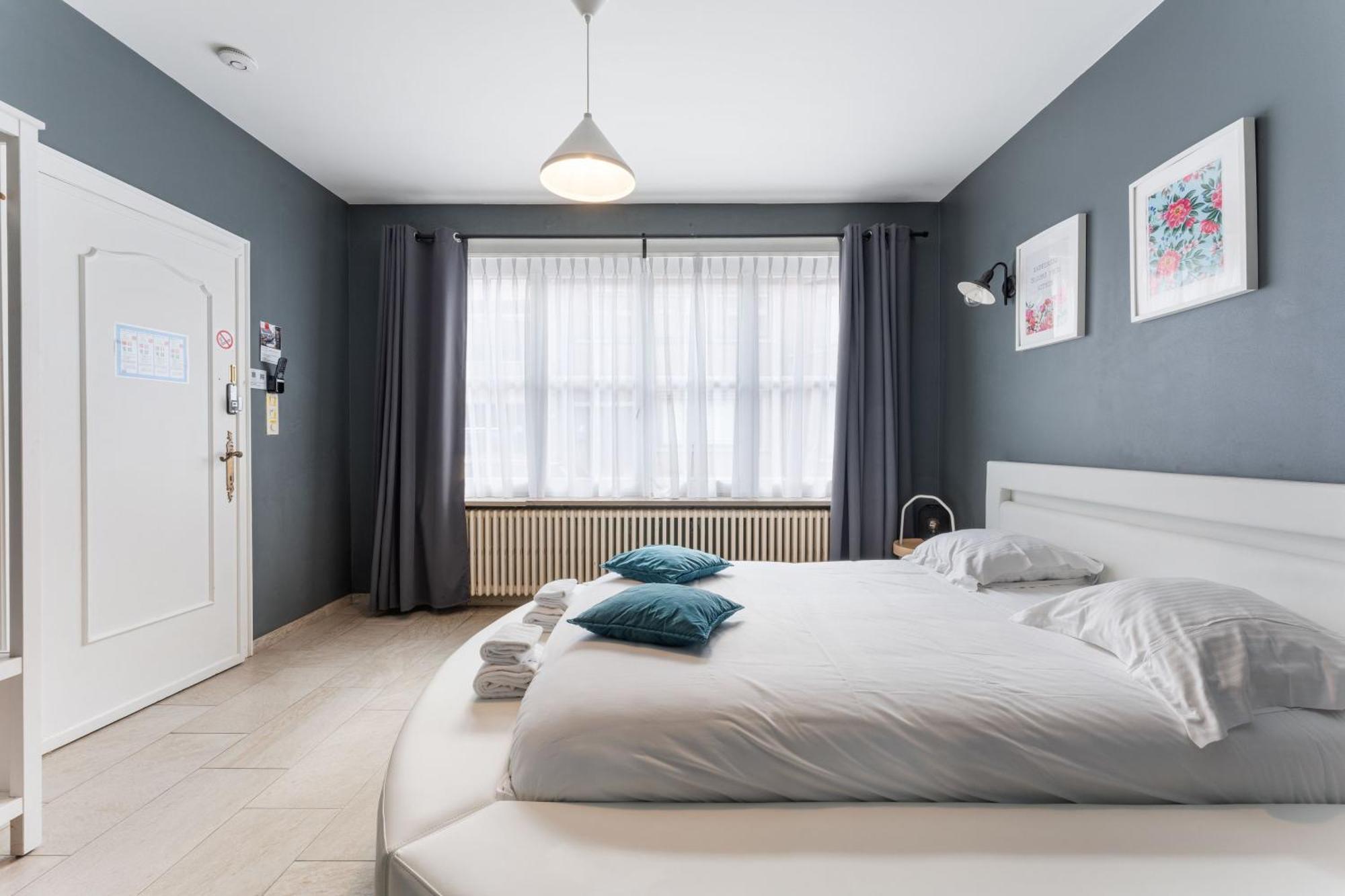 The Rose Suites Bruggy Exteriér fotografie